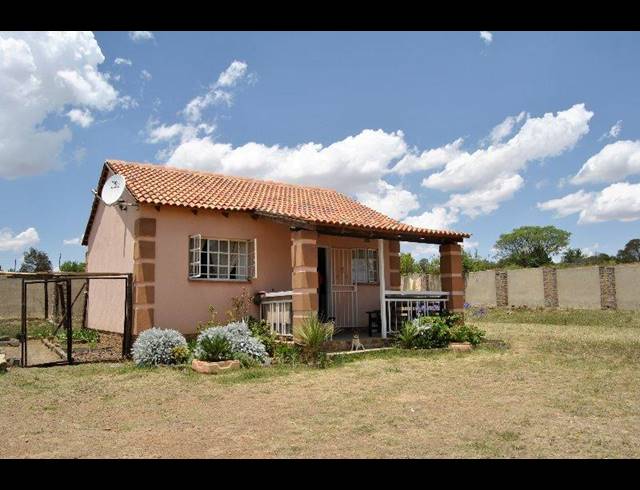 5 BEDROOM HOUSE FOR SALE IN BLIGNAUTSRUS